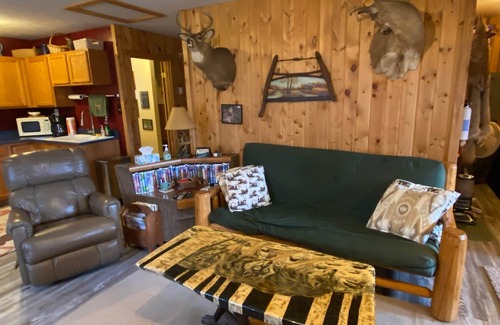 Boon House | The Lazy Acorn Cabin