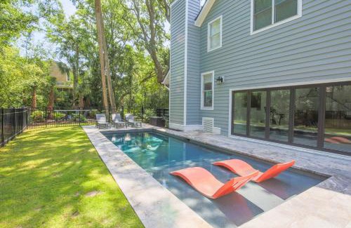 Isle of Palms House | The Lazy Palm