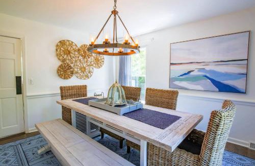 Isle of Palms House | The Lazy Palm