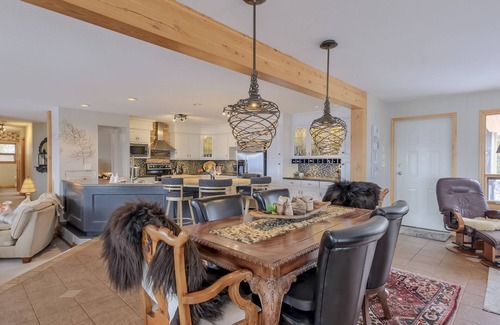Okanagan-Similkameen House | The Ledge Above Penticton