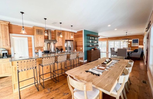Bartlett House | The Ledges Estate | 4100 ft.² Luxe Mountain Home