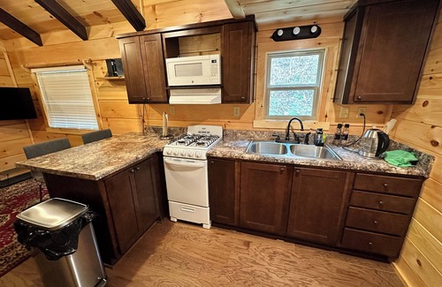 Leicester Cabin | The Leicester Ridge Cabin