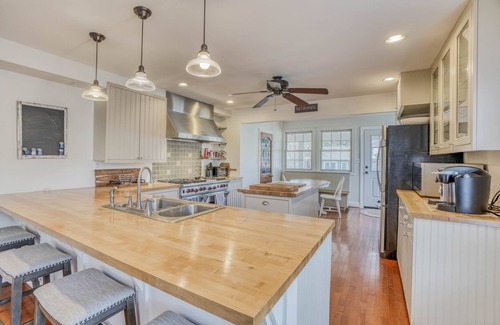Murray Hill House | The Liberty House- Pristine Renovation with parking