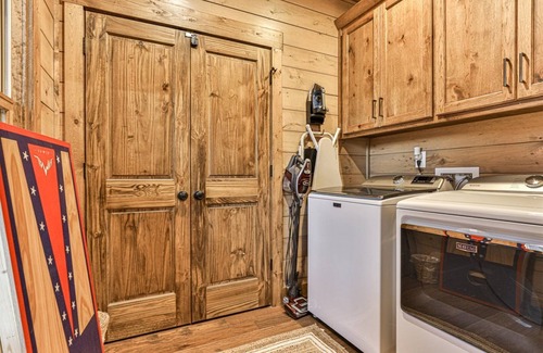 Ellijay Cabin | The Liberty Lookout II