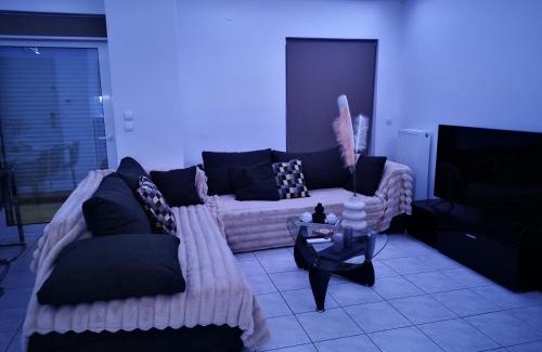 Chalcis Apartment | The LightShouse