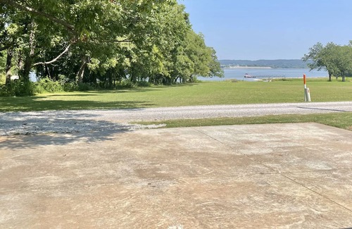 Pryor House | The Lily Pad at Lake Hudson with huge deck and lakefront view!