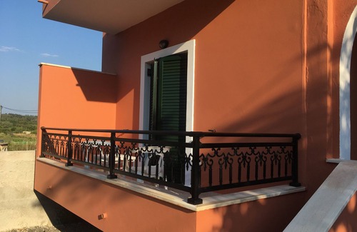 Liapades House | The Lions House
