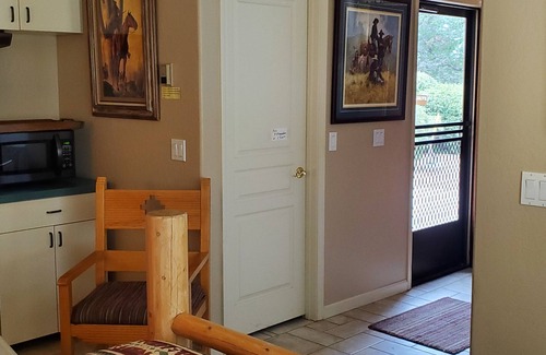 Williamson Apartment | The Little Bunkhouse is on 7 acres of walk ways, a camp site and putting green.