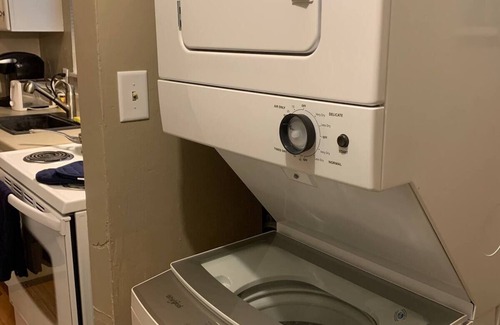 Dayton Apartment | The Little Gem, One bedroom apt
