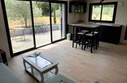 Aix-en-Provence House | The Little House in the Olive Trees