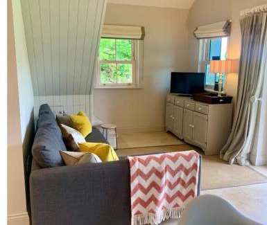 Kilvarnet House | The Little House