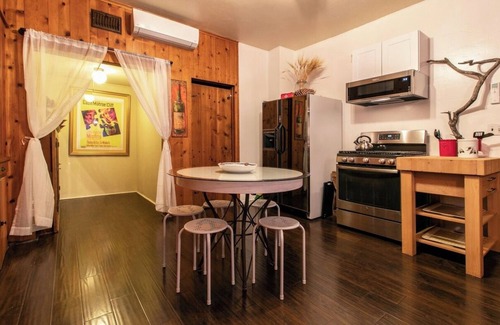 Idyllwild Cabin | The Lodge at 11 Chimneys/Vast Dining Room in a 6,000 sf Cabin