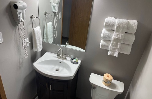 Indian Lake Hotel | The Lodge at Indian Lake