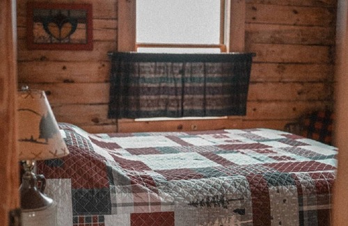 Spottswood Cabin | The Lodge at Joe Walker Hollow, privacy at its best with plenty of family space