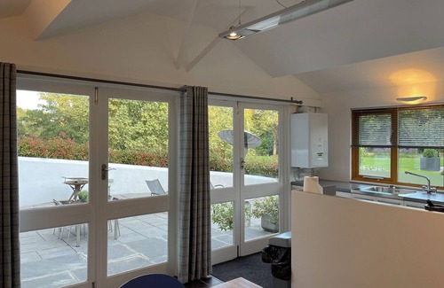 Plaistow Cottage | The Lodge at The Lake House