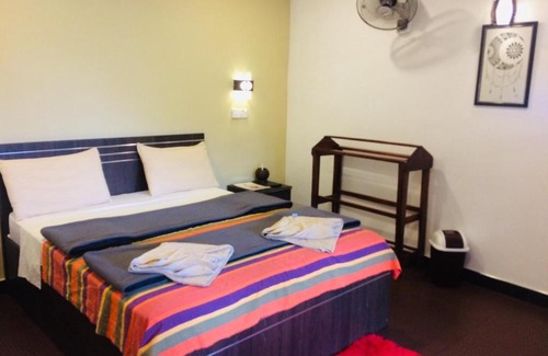 Ella House | The Lodge Ella