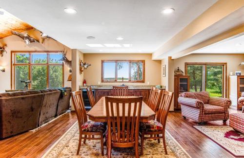 Wisconsin Dells House | The Lodge on Glen
