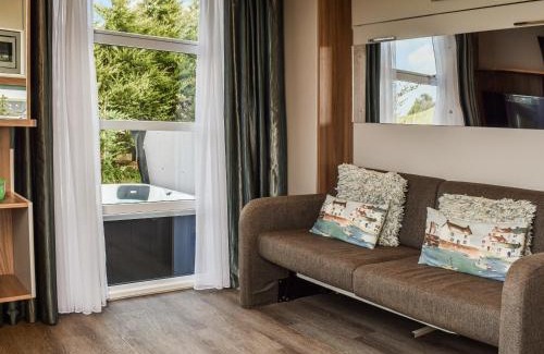Newton in Furness House | The Lodge Pod