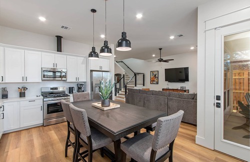 Conroe House | The Lodge | Uptown Conroe