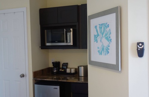 Providenciales Hotel | The Lodgings Hotel SureStay Collection by Best Western