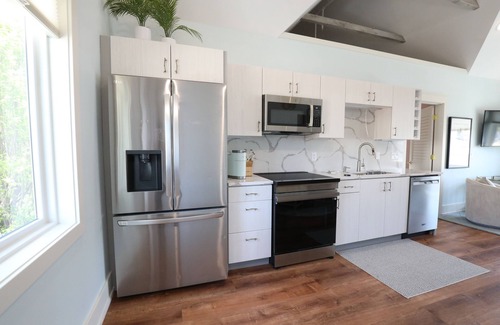 Frankenmuth Apartment | The Loft at Rapunzels - The Best Location in Frankenmuth