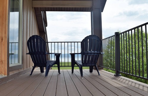 Fish Haven Cabin | The Loft at the Reserve