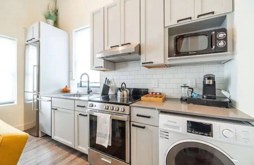 Olde Towne East Apartment | The Loft @ Columbus Center 3