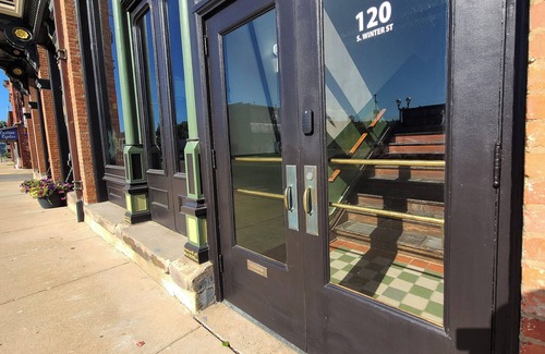 Adrian Apartment | The Loft on Winter - Downtown Adrian