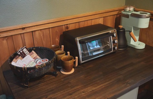 Skykomish Cabin | The Loft @ SkyCamp: Romantic Cabin near Stevens Pass, fit for two