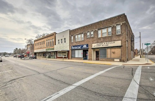 Albert Lea Apartment | The Loft small studio apartment on the 2nd floor. Private, Small & Affordable