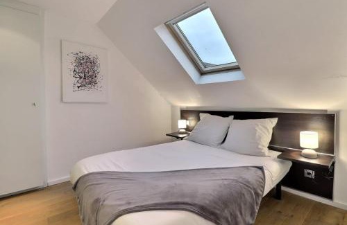 Old Town Apartment | The Loft Under the Roofs - Near the Train Station