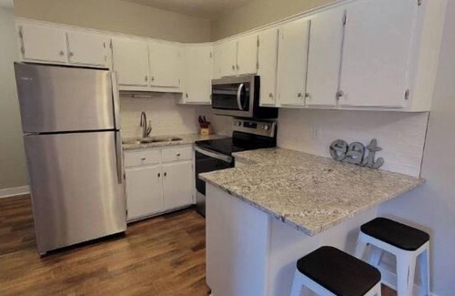 Lonsdale Apartment | the "Lofts at 108"