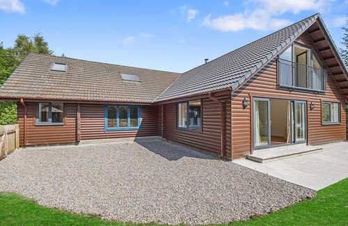 Torlundy House | The Logs by Interhome