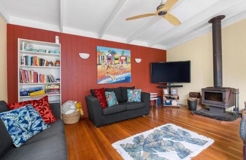 Inverloch House | The Lohr Shack - 150m from the beach
