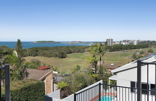 Coffs Harbour Apartment | The Lookout Lounge | 5BR Coastal Home with Pool and Stunning Views