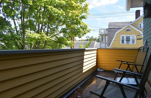 Bar Harbor Condo | The Loon Nest: Cozy 2 floor apartment in downtown Bar Harbor