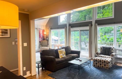 Newland House | The Loop Chalet