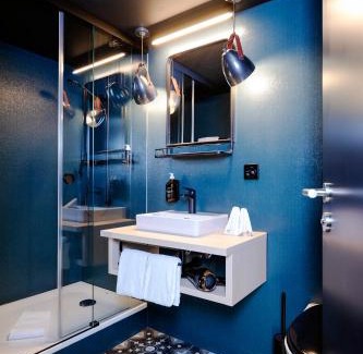Lucerne Hotel | The Lubo - self check-in