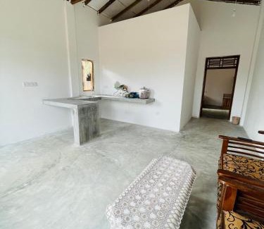 Pottuvil Division 2 Villa | The luxy bay