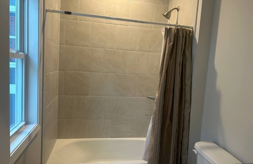Oxford Apartment | The Magnolia Suite: Spacious Suite Near Ole Miss Stunning Woodland Viewsnn