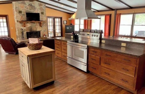 Austinburg House | The Main House at Rustic River