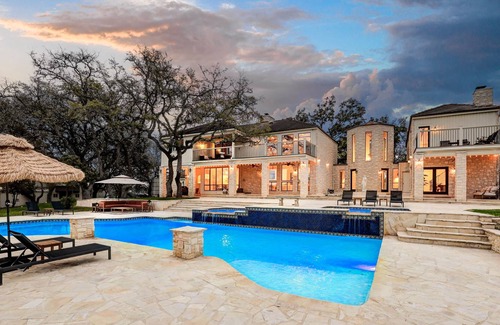 Cross Mountain House | The Majestic Oak! A Luxury Resort Style Estate!