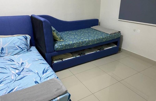 Seri Kembangan Apartment | The Makcik's @UNIV360 Serdang