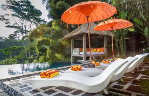 Melayang Villa | The Manipura Luxury Estate and Spa Up to 18 person, fully serviced
