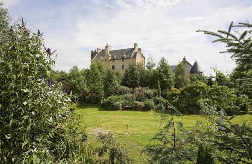 Airth House | The Manor at Plane Castle