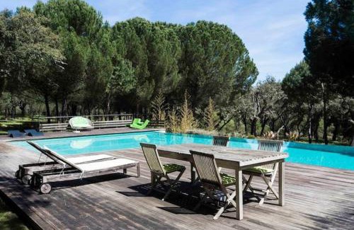 Grandola Villa | The Manor House by The Getaway Collection