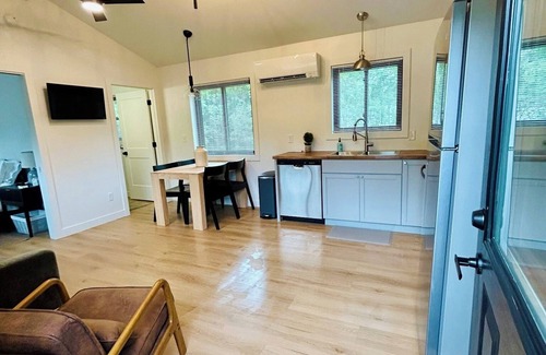 Porterfield Cabin | The Maple - New! - Menominee River Tiny Cottage