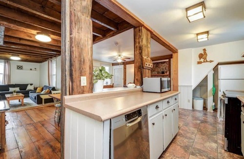 Picton House | The Marigold - Gorgeously remodelled PEC farmhouse
