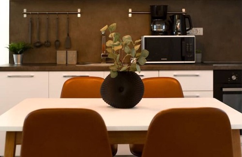 Bucharest City-Centre Apartment | THE MARVELLOUS | Wonderful 2BR Apt at Universitate
