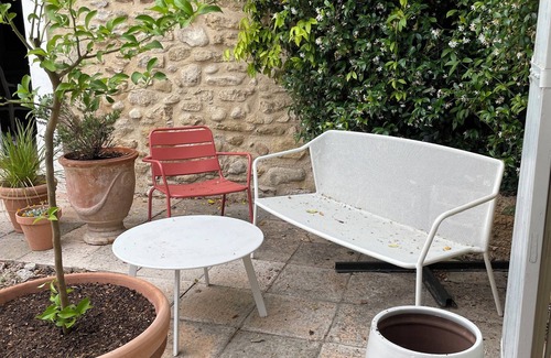 Sarrians House | The Mas des Ailles gîte, in the heart of the Vaucluse!